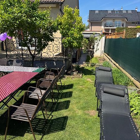 Pension Foehrenhain Gerasdorf bei Wien Extérieur photo