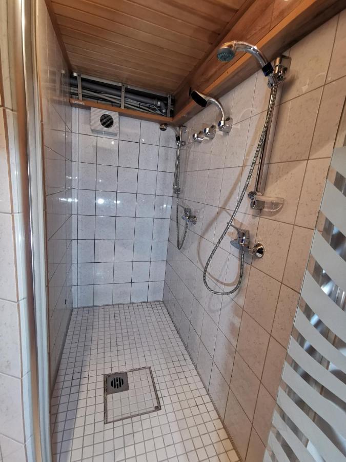 Pension Foehrenhain Gerasdorf bei Wien Extérieur photo